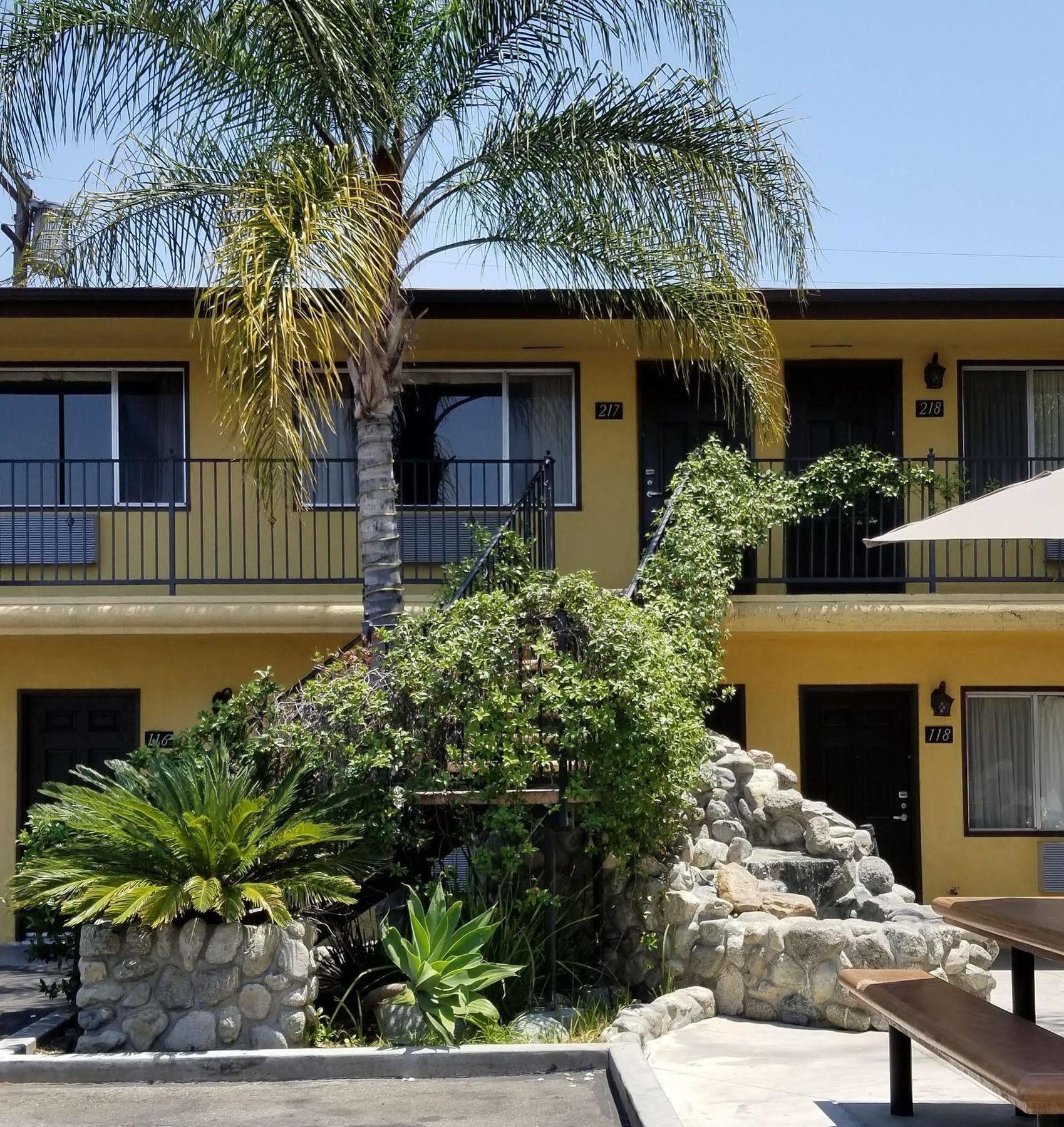 Casa Bella Inn Downtown La ลอสแอนเจลิส ภายนอก รูปภาพ
