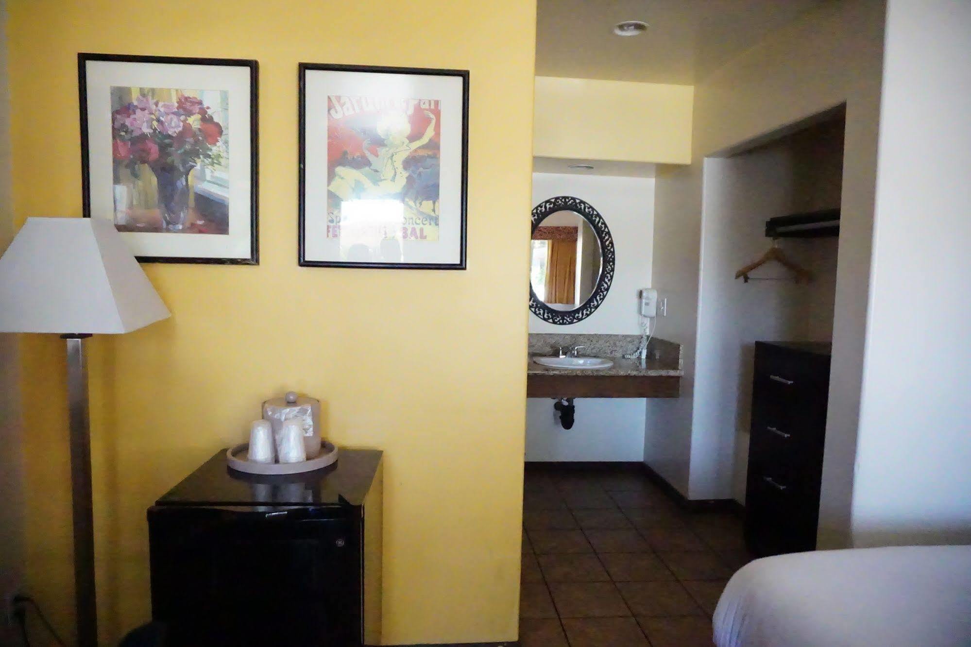 Casa Bella Inn Downtown La ลอสแอนเจลิส ภายนอก รูปภาพ