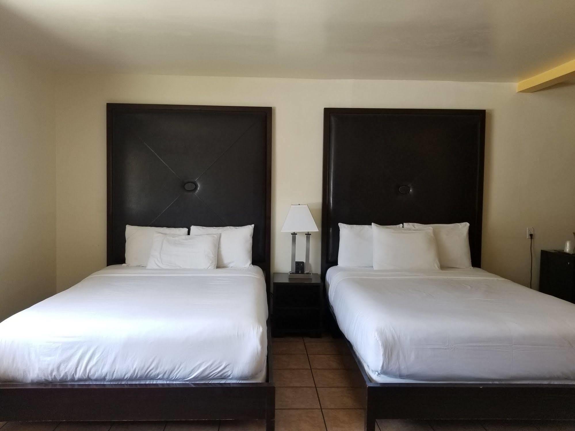 Casa Bella Inn Downtown La ลอสแอนเจลิส ภายนอก รูปภาพ