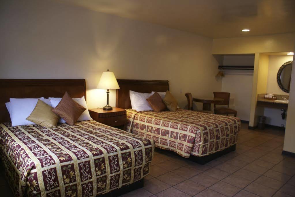 Casa Bella Inn Downtown La ลอสแอนเจลิส ภายนอก รูปภาพ